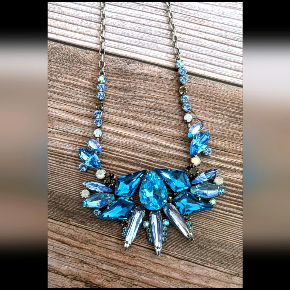 "Emerald Coast" SORRELLI Necklace